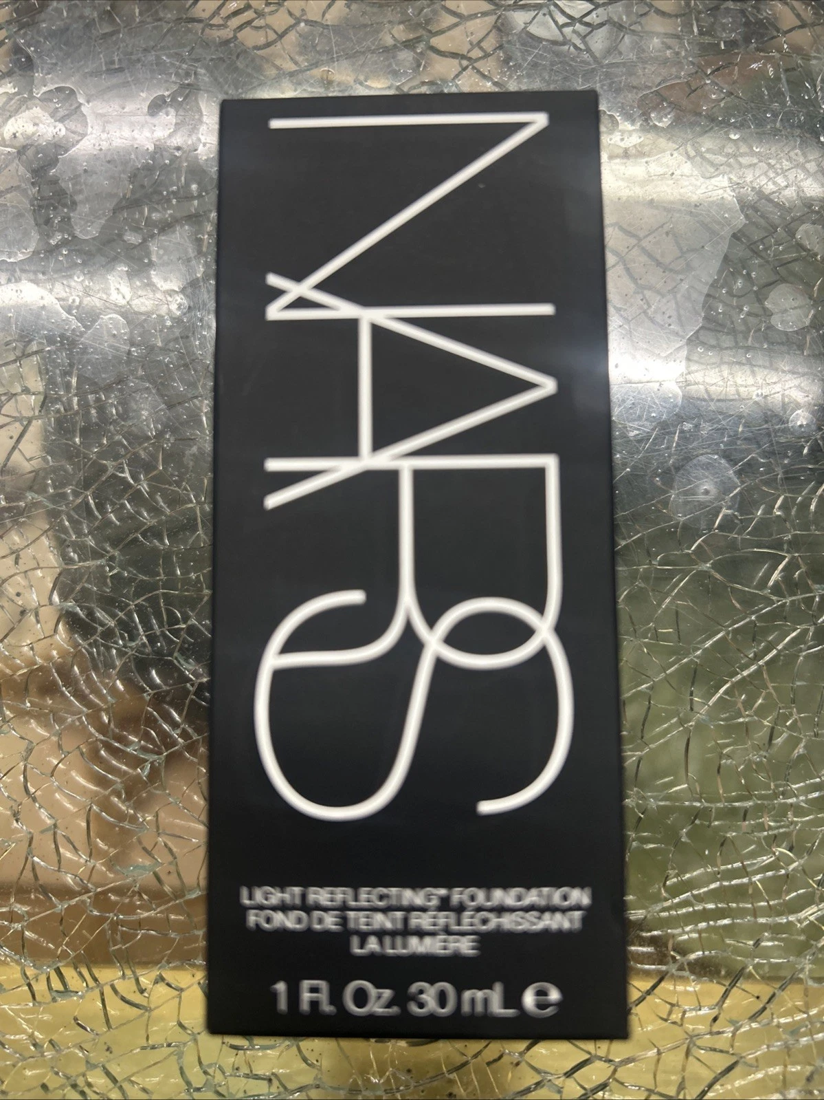 New NARS Light Reflecting Foundation (Medium 2.25 Lanai) 30ml/1oz