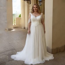 Elegant Lace Applique Wedding Dress A-Line Half Sleeve V-Neck Formal Bridal