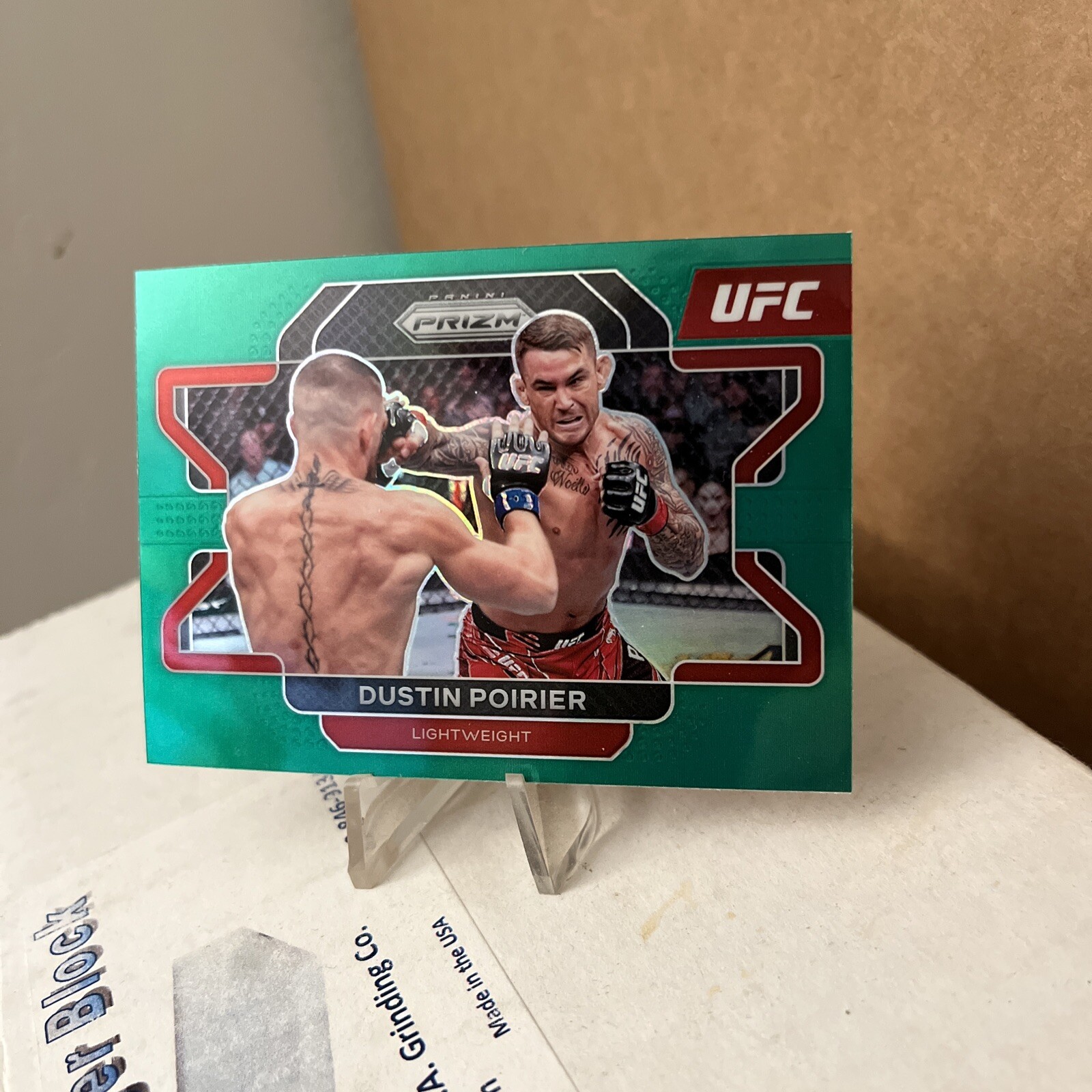 2022 Panini Prizm UFC Green Prizm Dustin Poirier #21