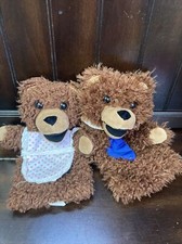 FAO 2012 Toys R Us Hand Puppets Mama  Papa Bear Goldilocks Fairy Tail Fun Plush
