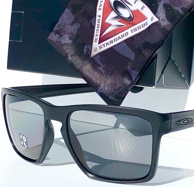 oakley sliver matte black