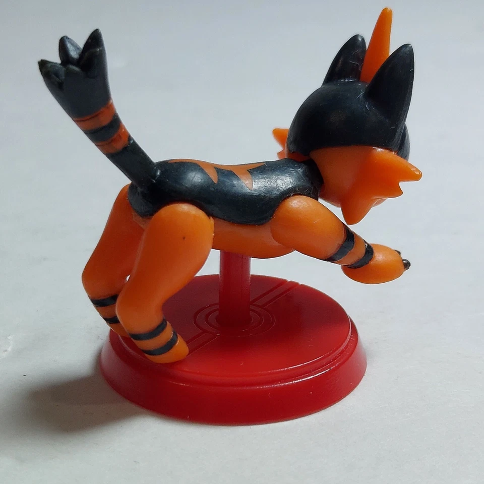 Pokemon 1.5" Torracat Choco Egg Mini Figura Gashapon Furuta Foto 2 de 3