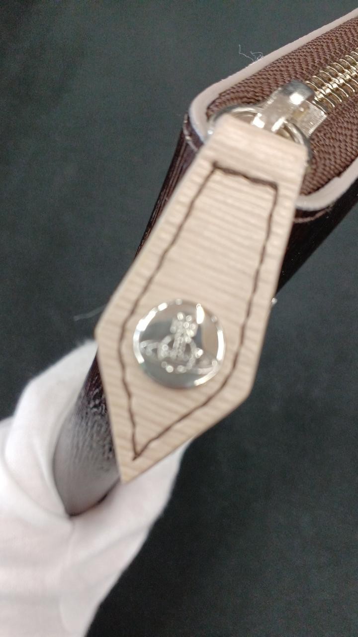 Long Wallet Model Number Gradient Long Wallet VIV… - image 10