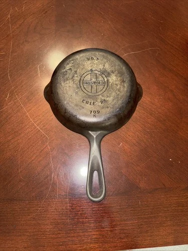 Antique Griswold Skillet☆ Old Erie Pennsylvania # 3 Cast Iron Pan☆USA COOKWARE!