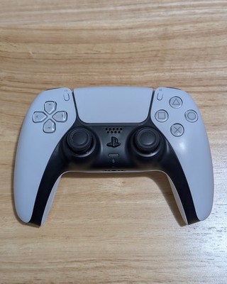 USED **NO STICK DRIFT** Dualsense PS5 Controller White CFI-ZCT1W