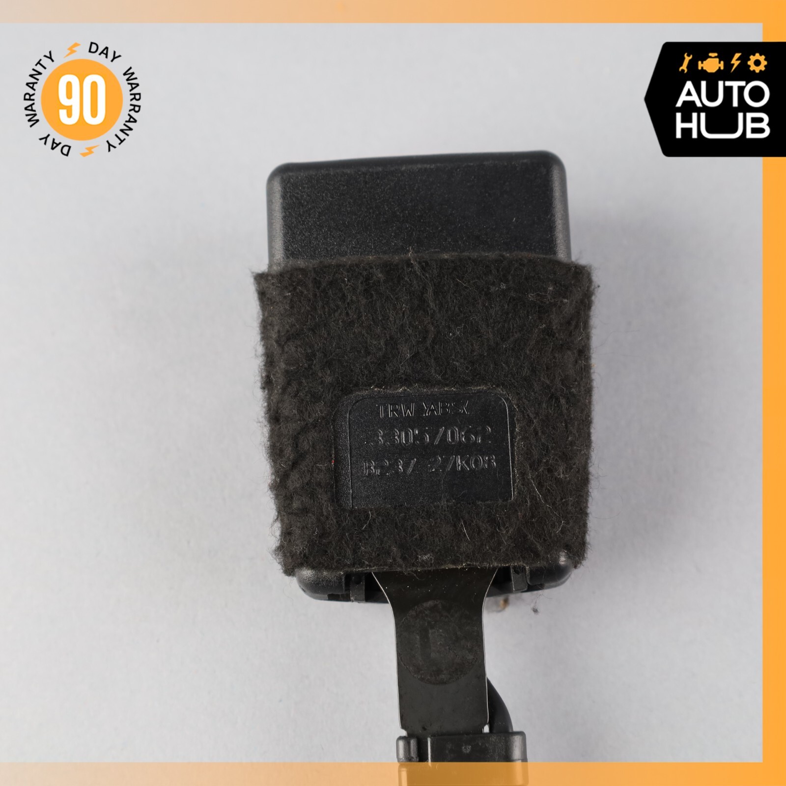 03-13 Maserati Quattroporte M139 S Front Right Side Seat Belt Buckle OEM 71k