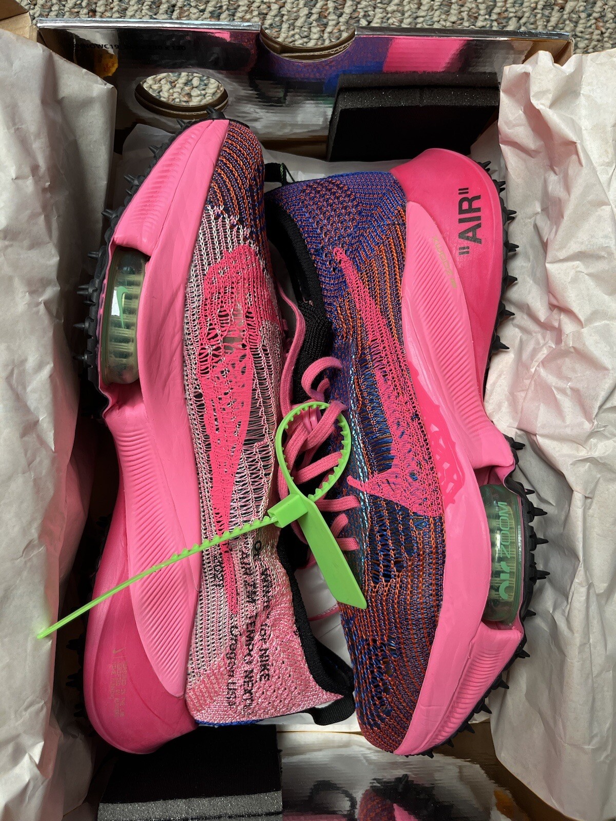 OFF WHITE X NIKE Nike Air Zoom Turbo Next% Flyknit x bianco sporco rosa