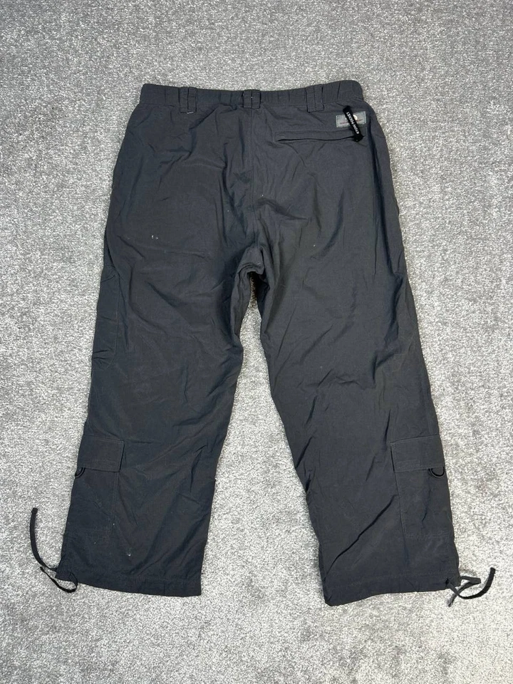 Pantalones cargo The North Face para mujer pequeños grises de nailon pierna recta utilitarios senderismo Foto 2 de 4