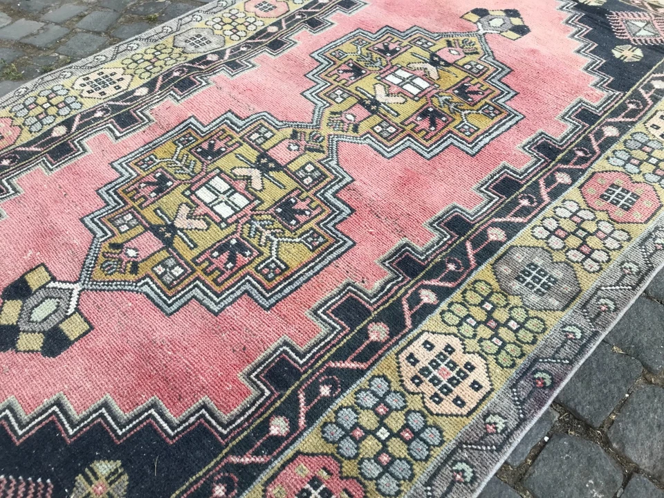 Bohemian Area Rug Handmade Wool Rug Turkish Vintage Traditional Rug 3,7 x 6,6 ft - Image 2 of 4