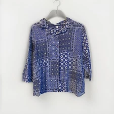 Rebecca Malone Women’s 1X Blouse Blue Floral Geometric Plus Button Front Collar