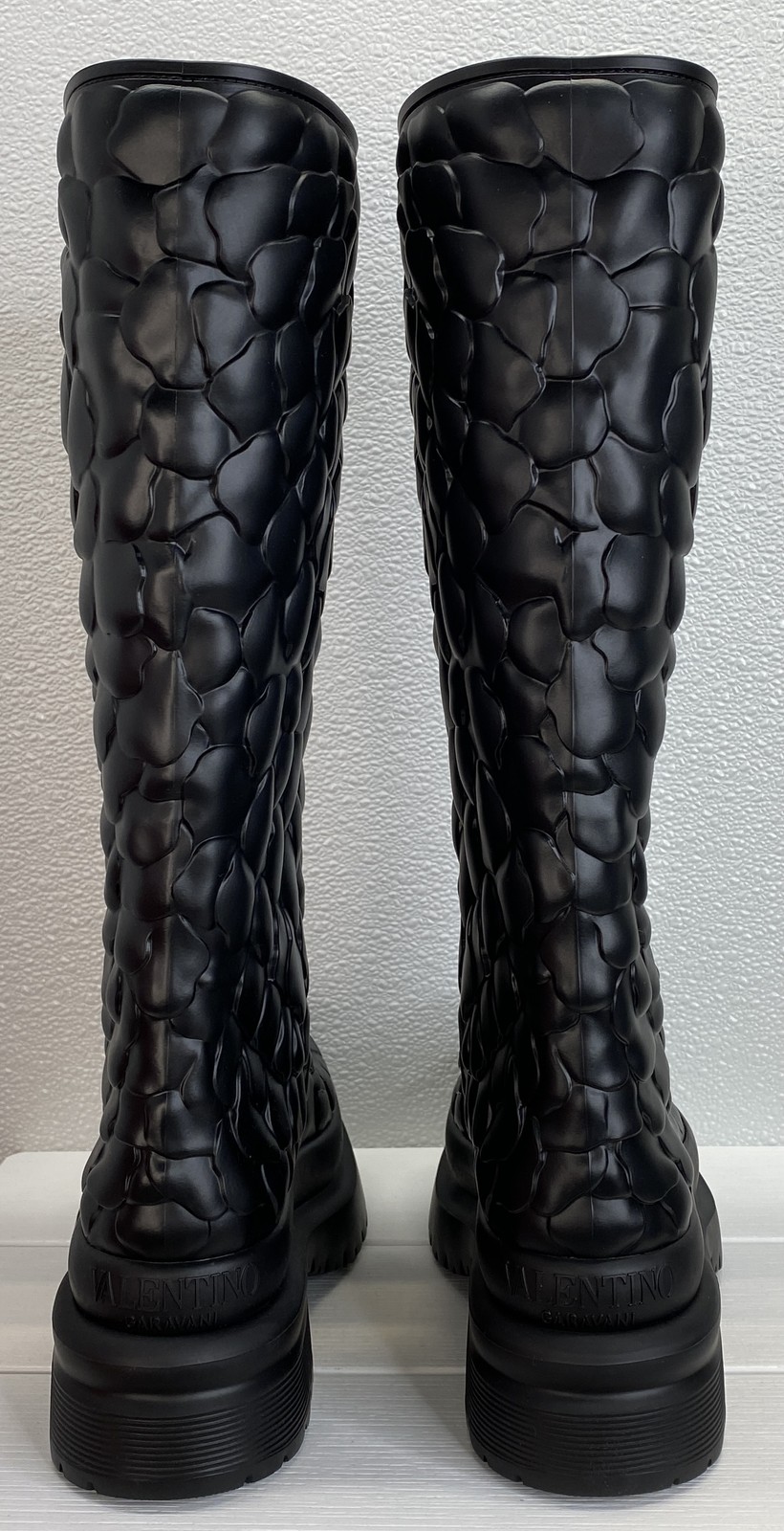 Valentino Garavani Atelier 03 Rain Boots Women Size 8 Black Rose Rubber Mid Calf thumbnail 3