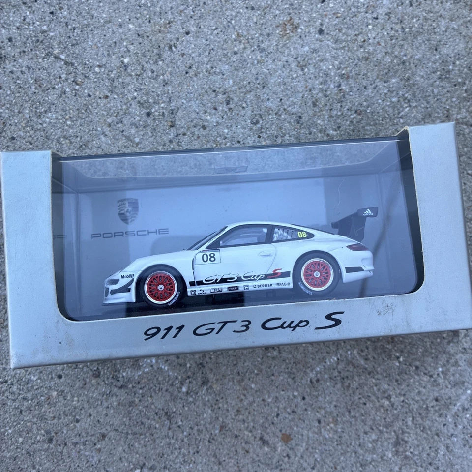 Minichamps Porsche 911 GT3 Cup S Dealer Box 1/43   - Image 3 of 4