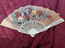 Vintage fold up Floral pattern hand fan - Hand Painted On Cloth