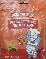 Beefeaters Pillow Cat Treats Chicken Flavor 3.5 Oz 4-pack