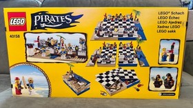 LEGO PIRATES -- CHESS SET BRAND NEW IN SEALED BOX RETIRED SET 40158