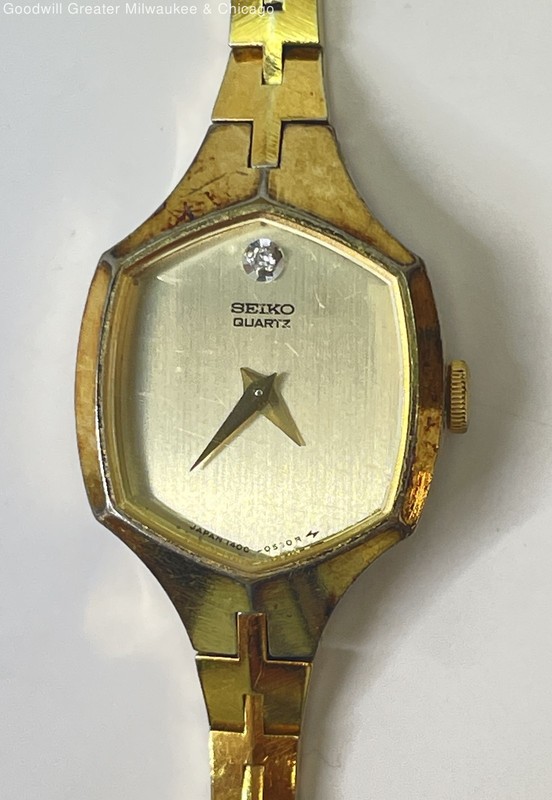 Seiko Gold Tone Quartz Dress Watch 16.6g