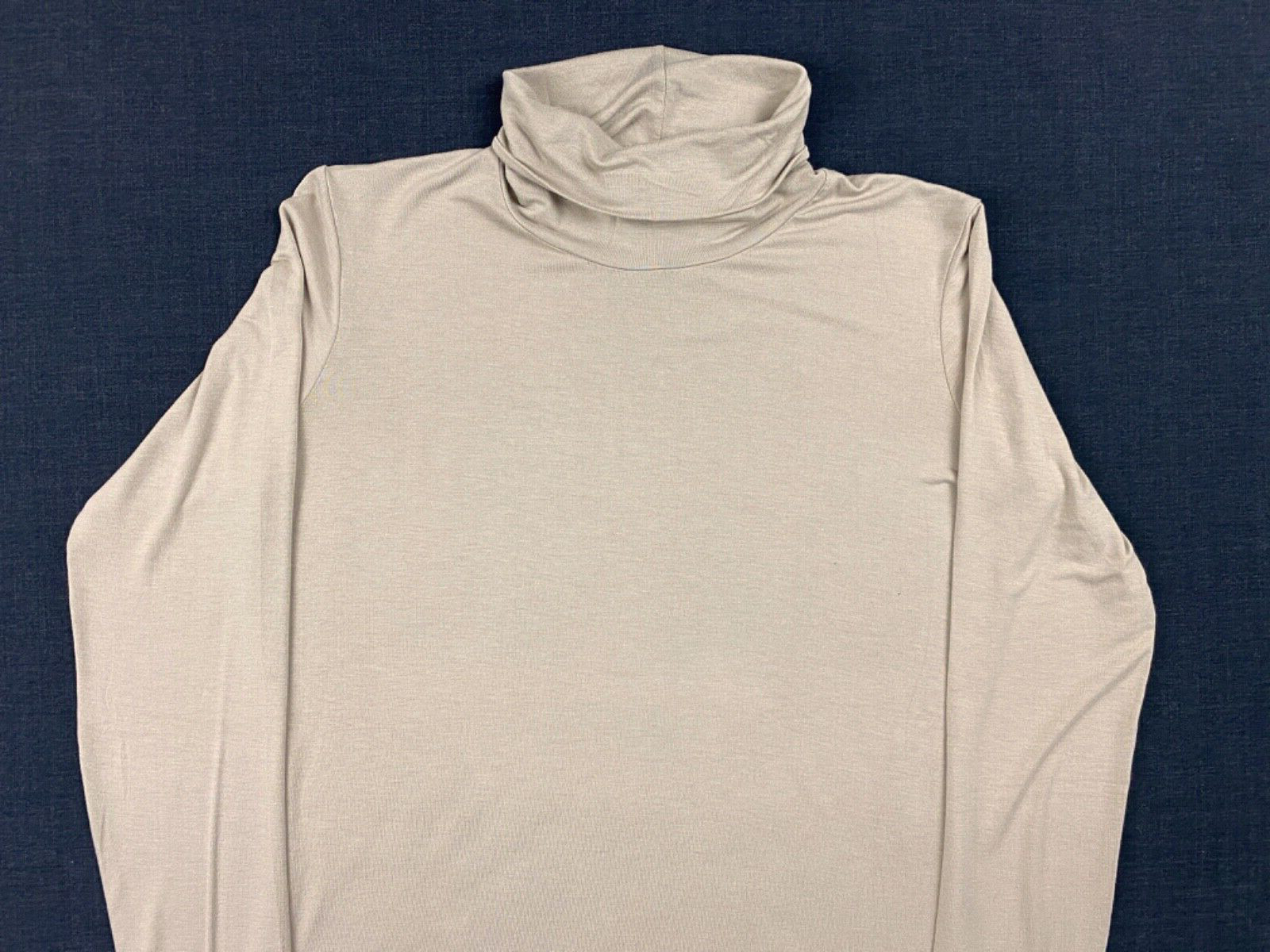 WEEKEND MAX MARA Long Sleeve Basic Top Blouse Bei… - image 3