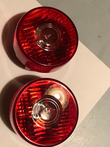 faro posteriore ferrari interno 28.24 - Foto 4 di 10