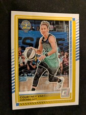 2025 Panini Donruss WNBA # 34 Courtney Vandersloot - Chicago Sky (NM)
