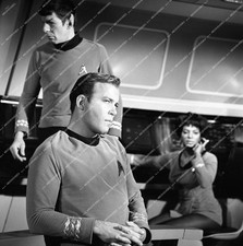 st-259 William Shatner, Nichelle Nichols, Leonard Nimoy TV orig Star Trek st-259