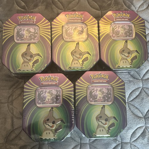 Pokémon TCG Mimikyu Tin 3 Booster Packs Foil Card Exclusive New Sealed