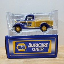 Speccast Napa Auto Parts 1937 Ford Collectible Bank Diecast Limited Edition 1/25
