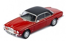 New IXO MODELS 1/43 Jaguar XJ12C Coupe 1976 Red Black Roof Completed Diecast