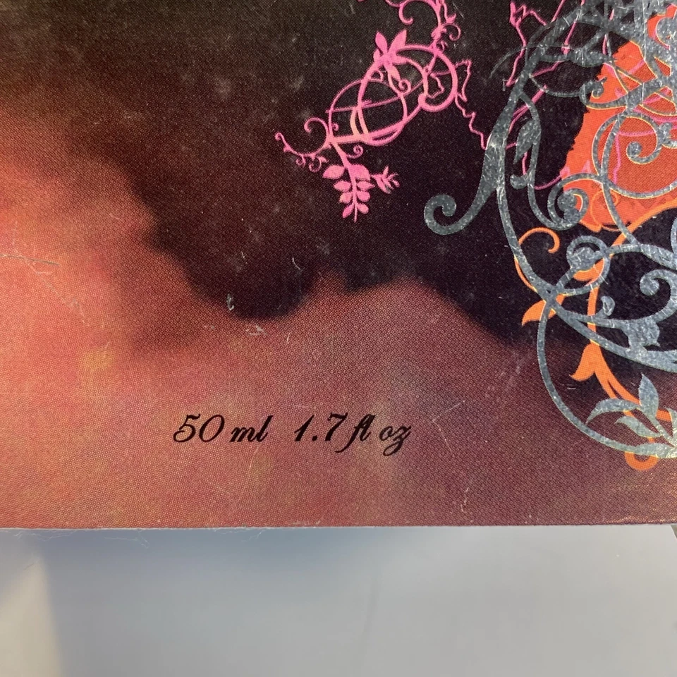 Eau De Parfume Avon Outspoken Intense de Fergie 1,7 fl. Oz. Retirado Nuevo de Lote Antiguo Foto 4 de 4