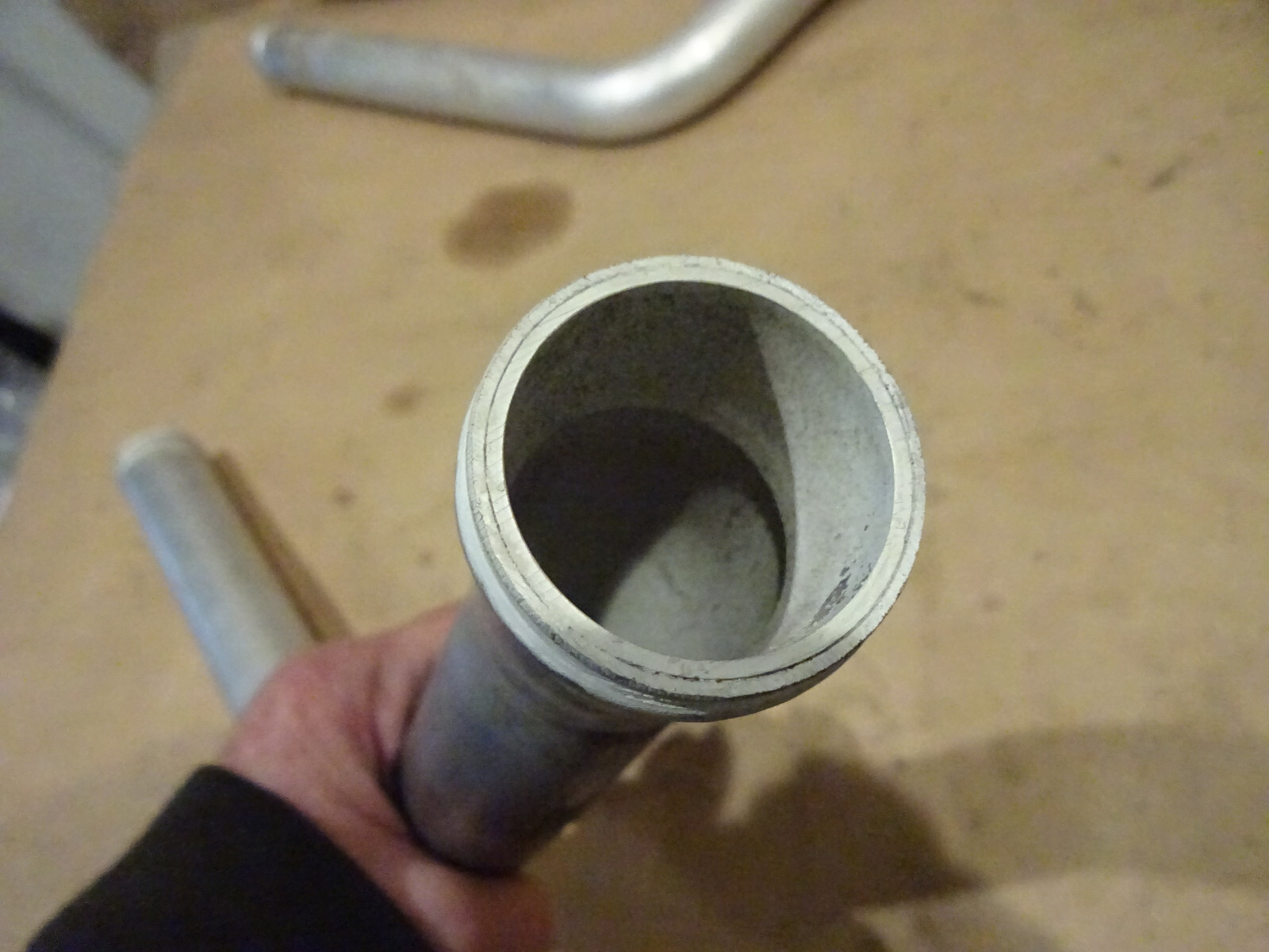 Ferrari 208,308,328 - LH Rear Water Pipe P/N 118795