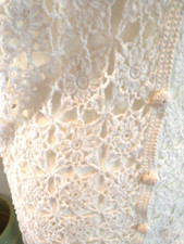 Vintage Women's White Crocheted Vest Floral Knit Granny Chic BOHO Size M-L