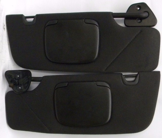 20052009 Ford Mustang Coupe Sun Visors OEM Dark Charcoal 1100063 and