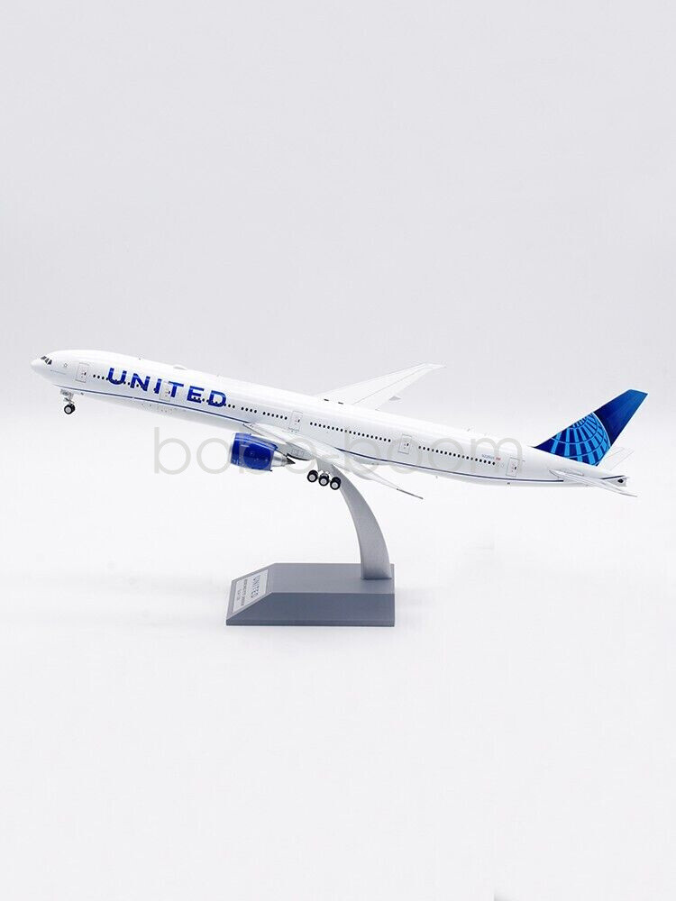 For 1:200 InFlight200 United Airlines B777-300ER N2250U Diecast