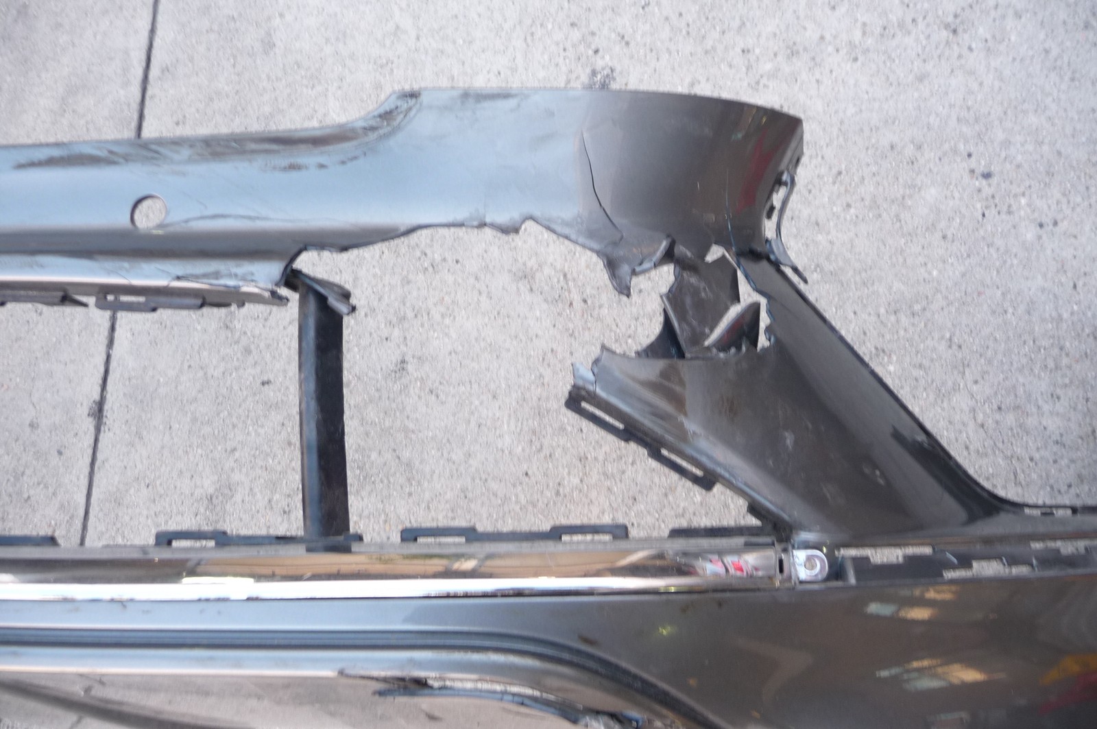 2021-2023 Bentley Bentayga Gen 2 BY636-2 Front Bumper Cover 36A807103 OEM 2