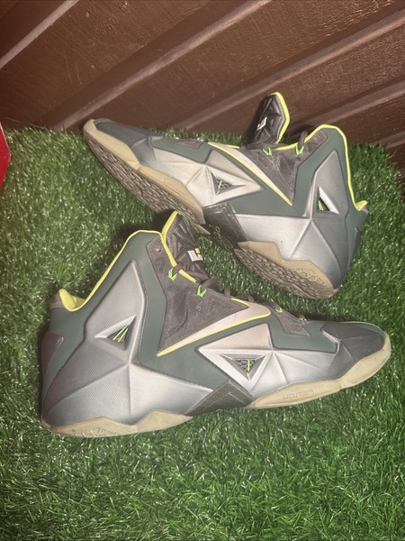 Talla 13 - Nike LeBron 11 Dunkman 616175-300 3