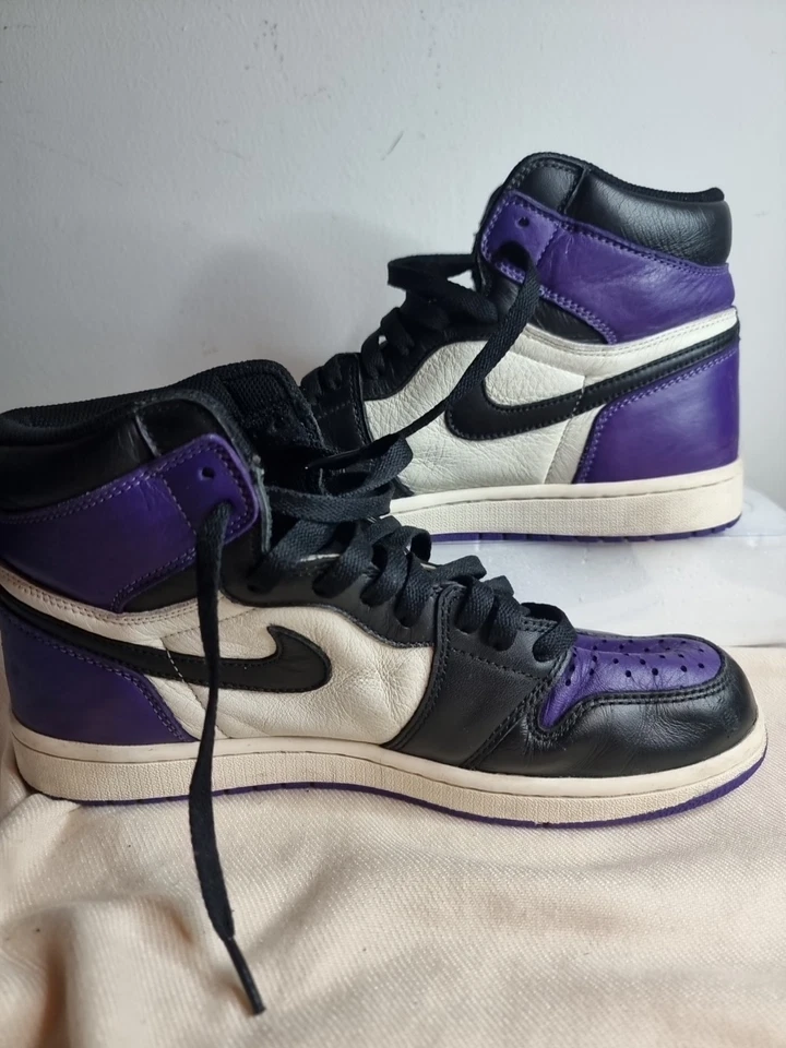Nike Air Jordan 1 High, photo 4 of 5