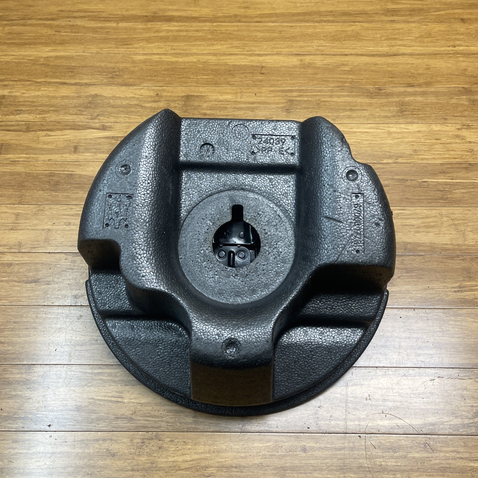 2013-2024 Maserati Ghibli M157 Emergency Spare Jack Insert W/ Tools OEM