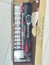 3/8" drive metric socket set & ratchet handle