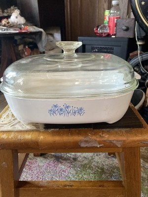 Corningware Vintage Blue Sears Footed Flowers Lidded Casserole Dish