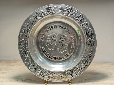 Wilton Armetale Metal Bowl Wedding day Three Weeks Smiling Frowning Couple