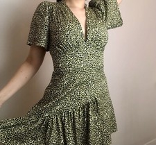 TOPSHOP Size 4 Green Leopard Tea Dress