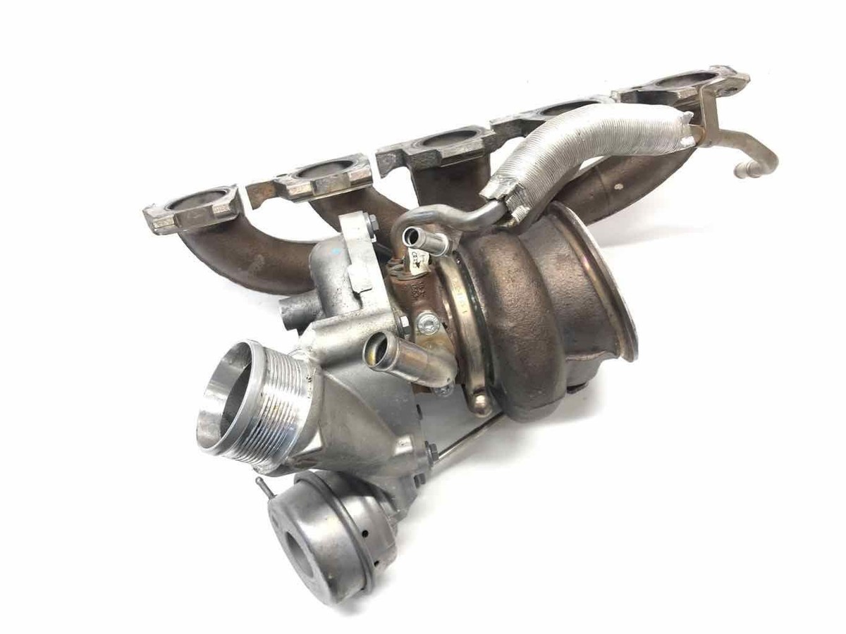 EXHAUST MANIFOLD WITH TURBOCHARGER 07K145701J AUDI RS3 2017-2018