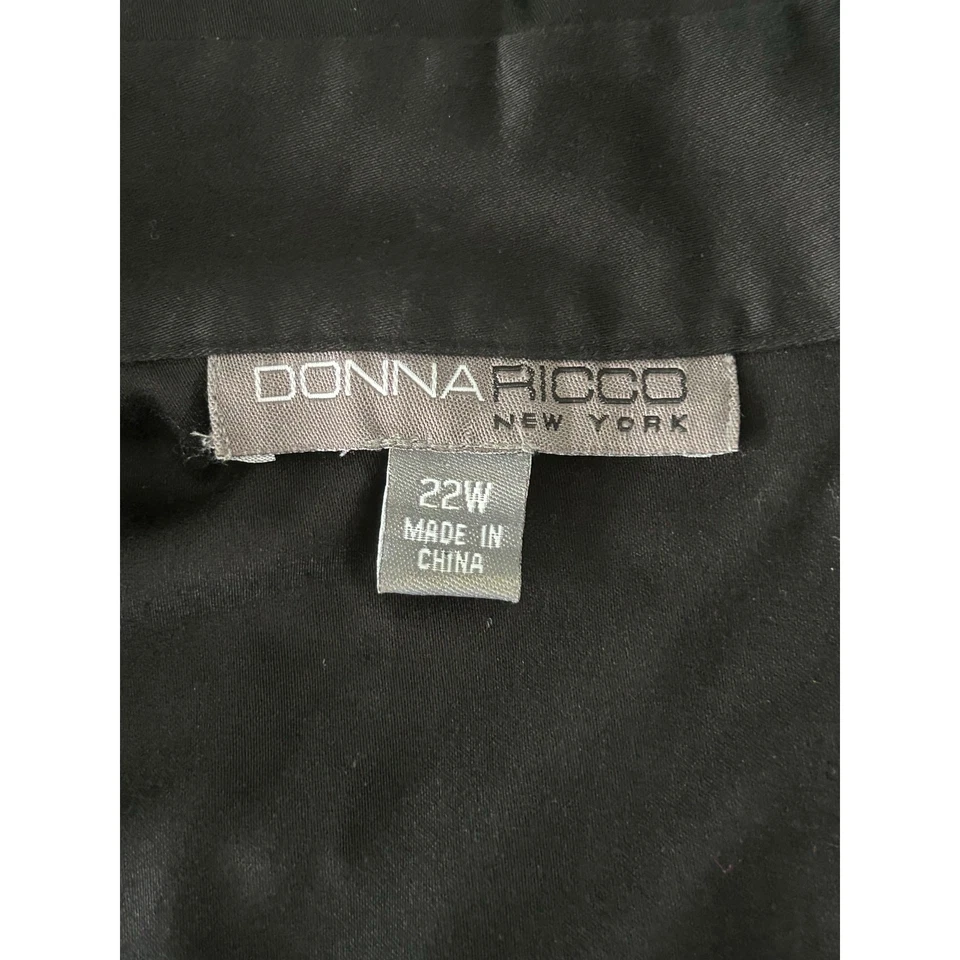 Vestido plissado Donna Ricco manga 1/2 midi preto branco linha A plus size 22 3X - Imagem 4 de 4