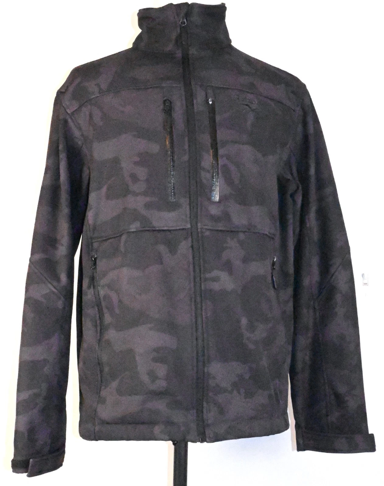 Reebok Men's Jacket Dark Camouflage Pattern, Style#OMRB932H Wind-resistant Large