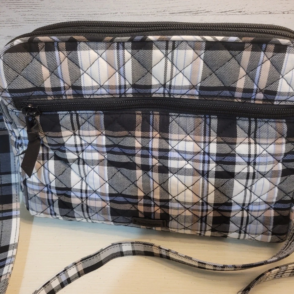 Bandolera Vera Bradley acolchada a cuadros Foto 2 de 4