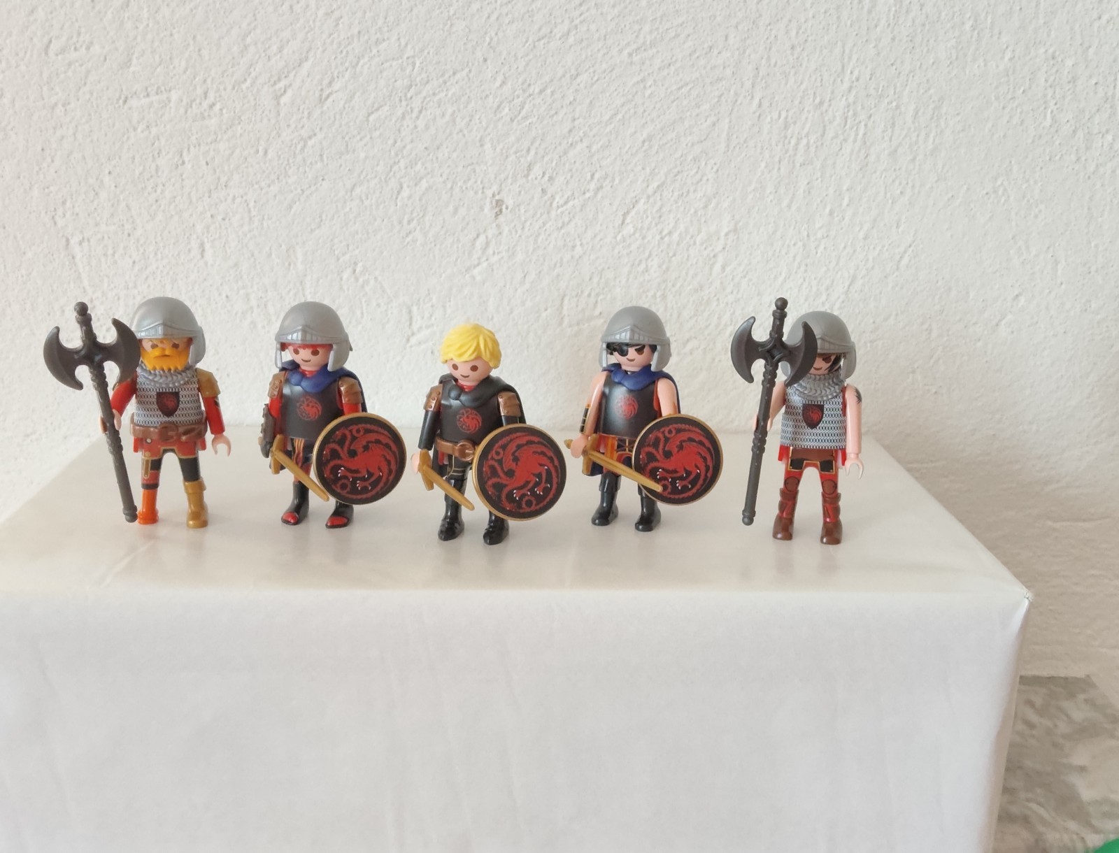 Playmobil House Of Dragon Custom With Stickers. Aegon II Targaryen & 4 Warriors