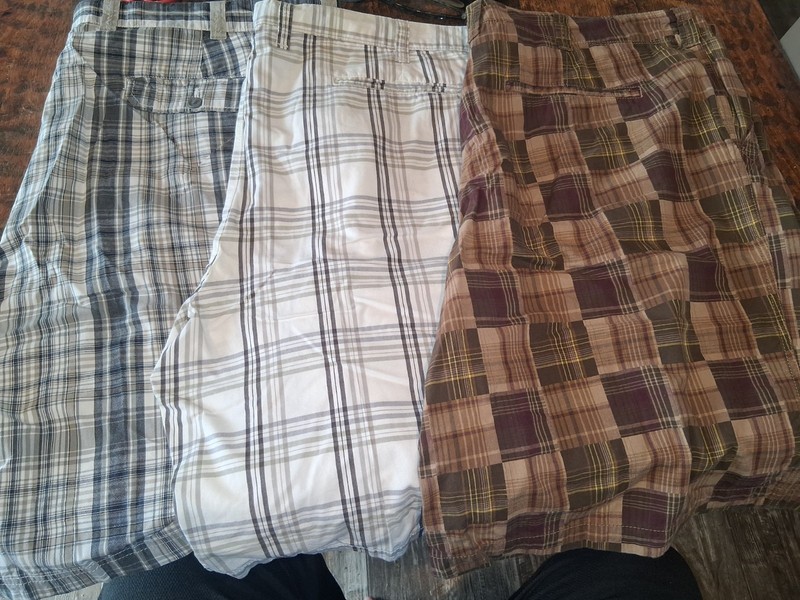 Bermuda shorts men sz 48 (3) pair soft 100% cotton Plaids Non Cargo Very Soft