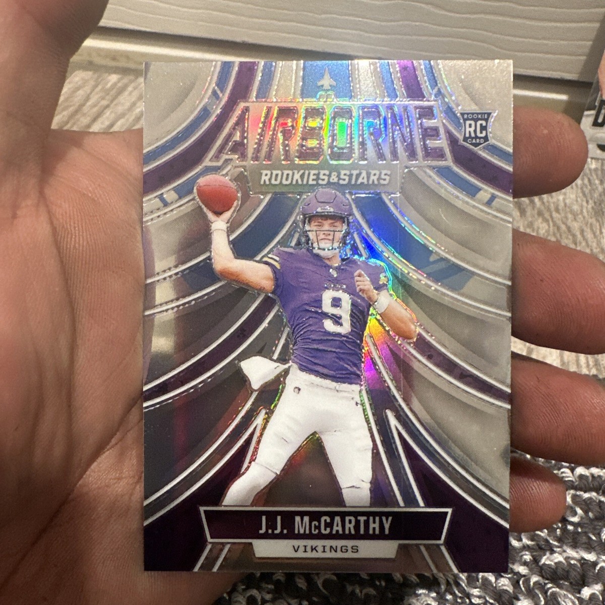 J.J. McCARTHY 2024 Panini Rookies & Stars SILVER PRIZM AIRBORNE