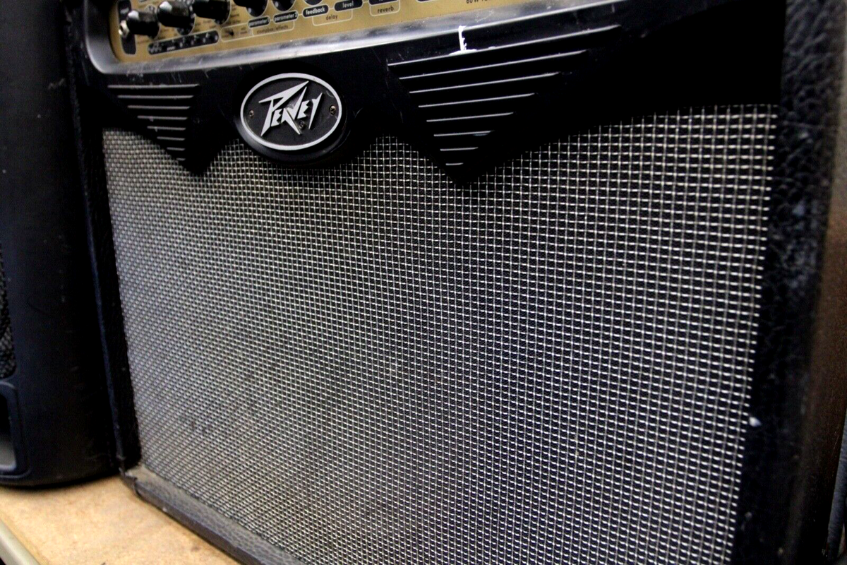 Peavey VYPYR 60 WATT Tube Guitar Modeling Amplifier Amp - Black 