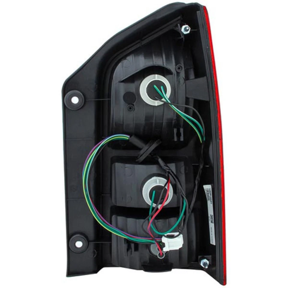 Luz trasera izquierda transparente y roja Dorman 1611208 para Nissan Pathfinder 2005-2012 Foto 3 de 4
