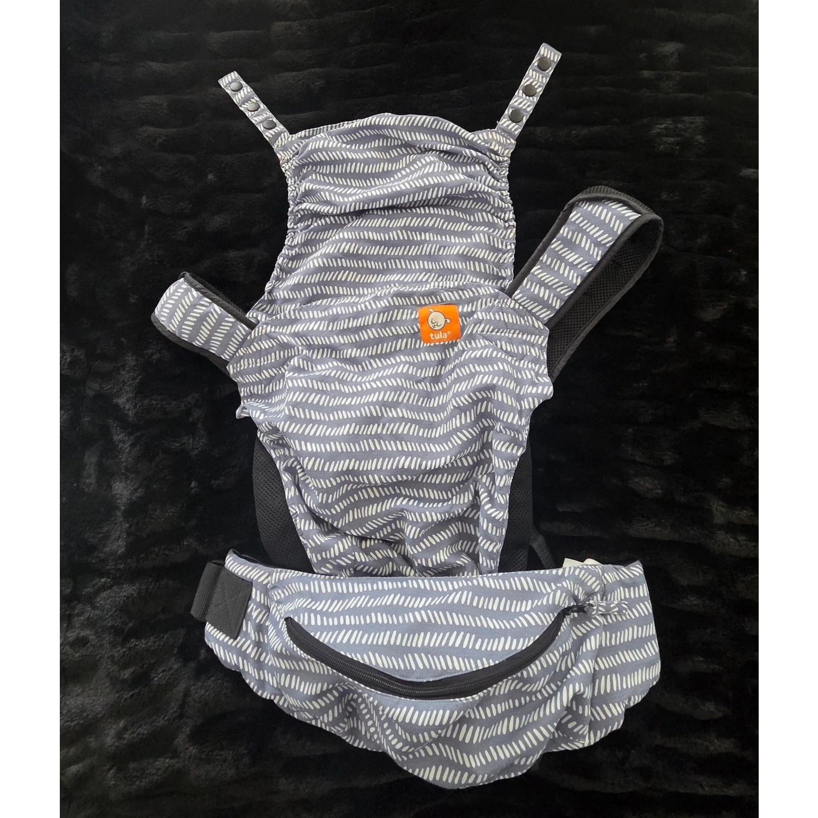 Baby Tula Lite Compact Baby Carrier Beyond Steel Blue Dash Travel Carrier
Opens in a new window or t